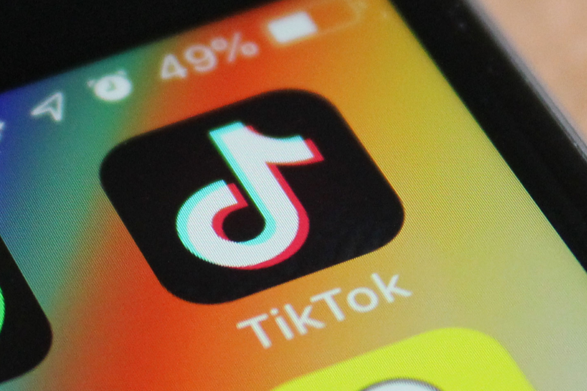 how to add cover to tiktok